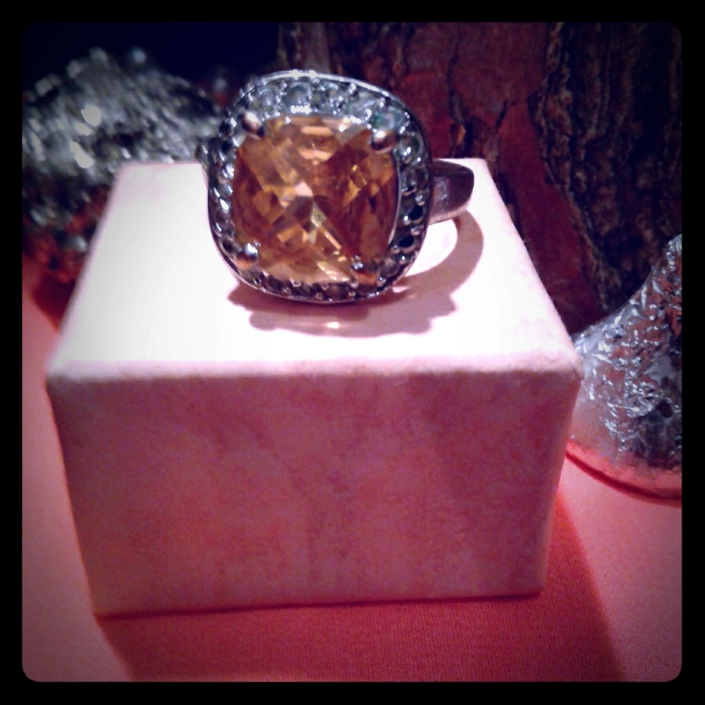 *Final price*women's fashion ring